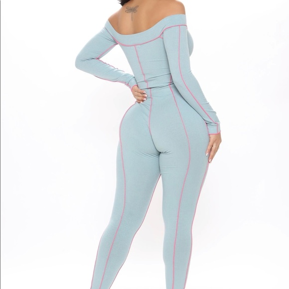 Fashion Nova Jumpsuit - Picture 3 of 6